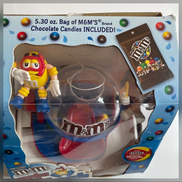 M&M's Vintage Make A Splash Chocolate Candy Dispenser - Picture 3 of 6